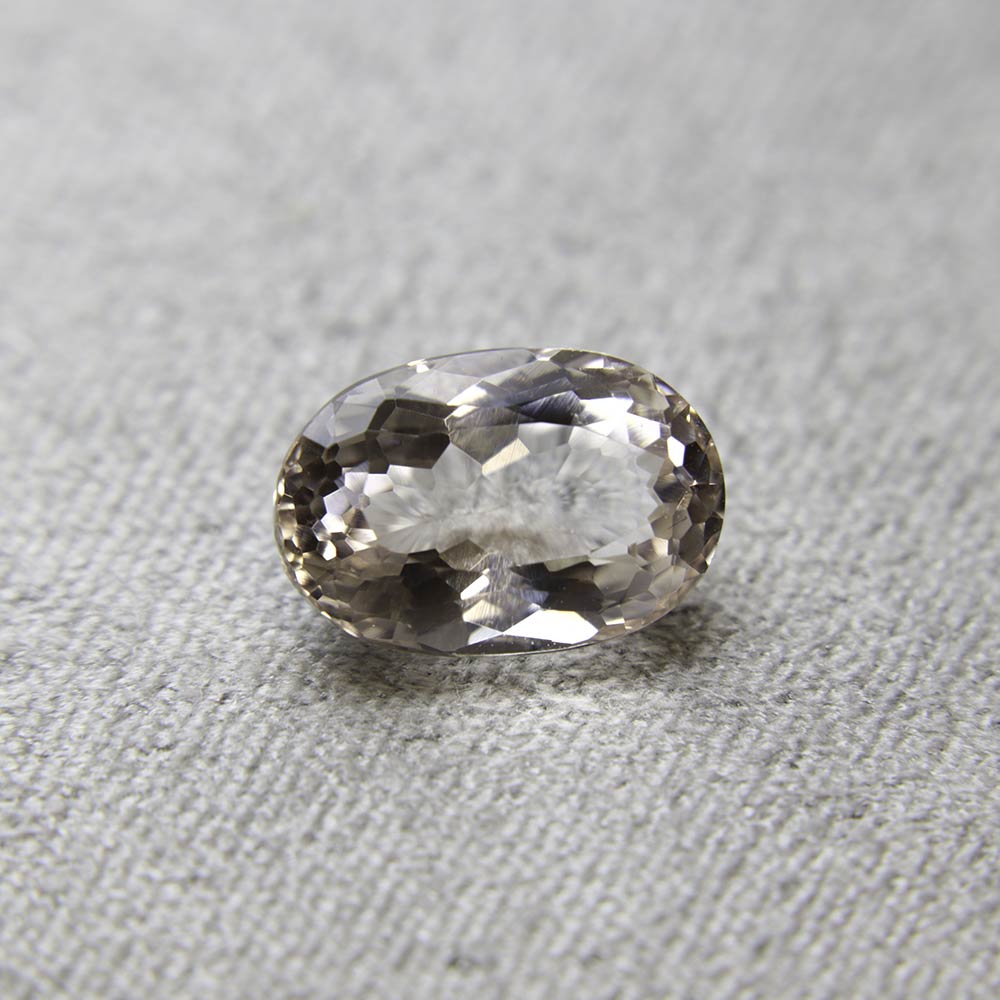 Morganite Rosa Taglio Ovale 2,13 Carati Morganite Rosa Taglio Ovale 2,13 Carati