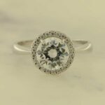 Cleo Ring Solitaire Light
