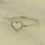 Cleo Mini hohles Herz Ring