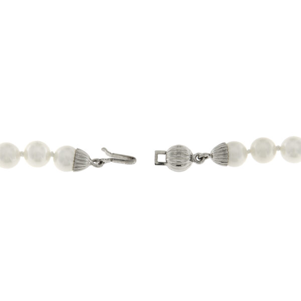 7.5-8mm White Freshwater Cultured Iron Fabio Pearls Necklace