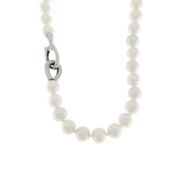 Test Necklaces Pearls