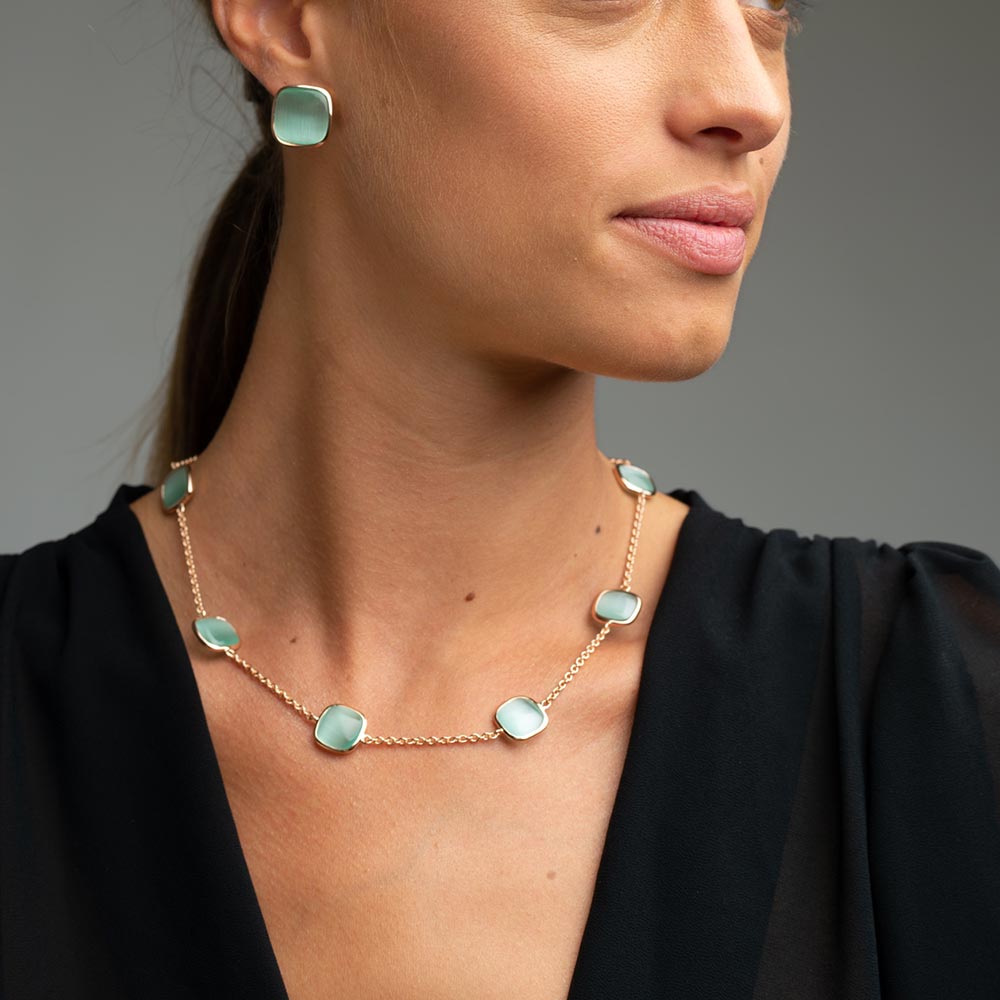 Madi Laguna Mono Necklace with Six Green Quartz