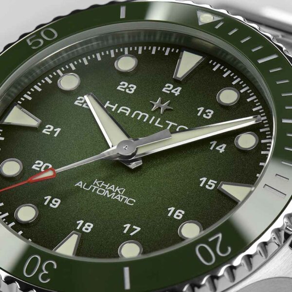 Hamilton Khaki Navy Scuba 43mm H82525160