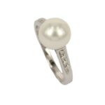 Bliss Ladies White Gold Ring With White Pearl