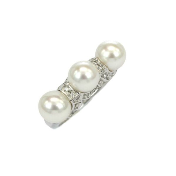 Women's White Gold Ring with Cultured Pearls and 0.10 Carat Diamonds