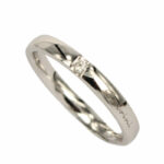 Traditional White Gold Wedding Band with Diamond