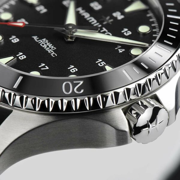 Hamilton Khaki Navy Scuba 43mm H82515330