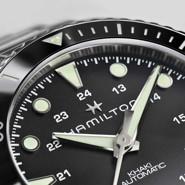 Hamilton Khaki Navy Scuba 43mm H82515130