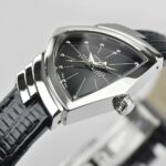 Hamilton Ventura Quartz 24 x 36,5 mm Uhr