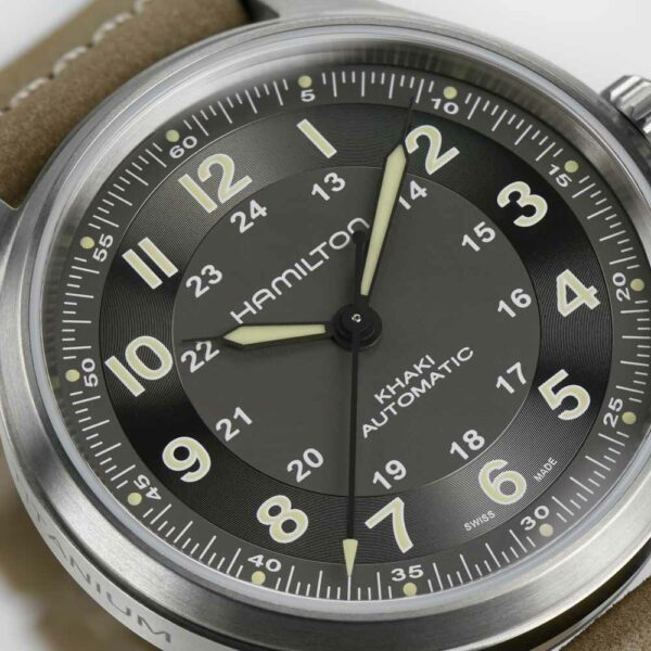 Hamilton Khaki Field Titanium 42mm H70545550